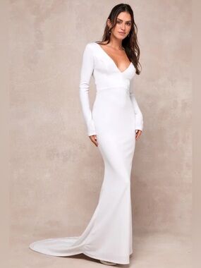 NWT Lulus White Long Sleeve Low Back Deep Plunge Mermaid Wedding Dress Small